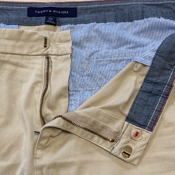 Tommy Hilfiger Bermuda shorts plus size - Picture 3 of 5